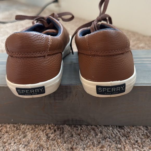 Sperry Men's Brown Leather Shoes - Picture 6 of 8